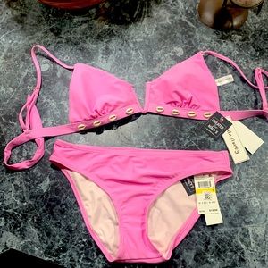 Hula Honey pink bikini! Large top, medium bottoms
